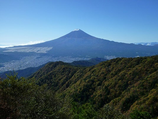 三ッ峠山頂から見た富士山の画像